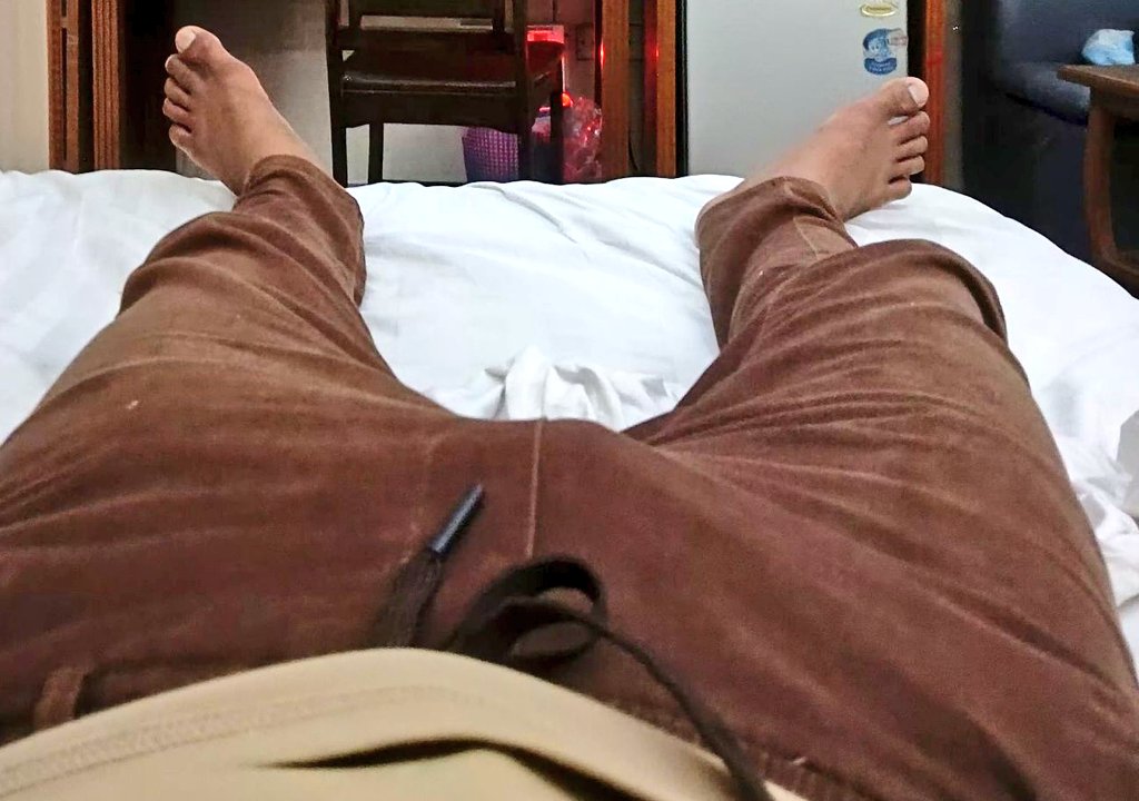 Good night ដេកហើយអត់អ្នកឆាតមួយផងបាទ 😁