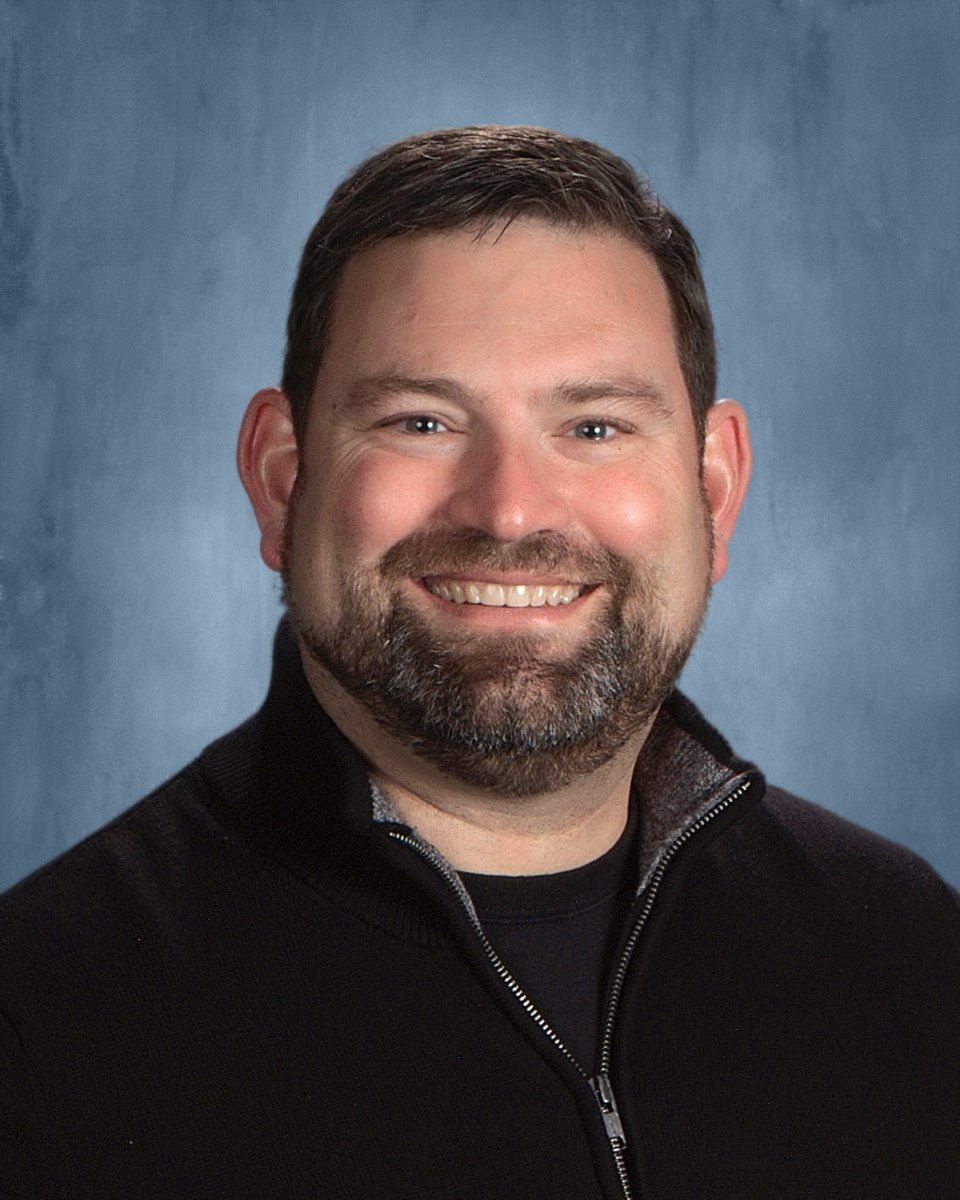 Conducting our Sr. Chorus for the 2025 session is Ben Luginbuhl! Ben Luginbuhl is currently in his 27th year of teaching vocal music at Normal Community High School. 

Read more about our faculty by clicking the link below!

music.illinois.edu/engagement/isy…