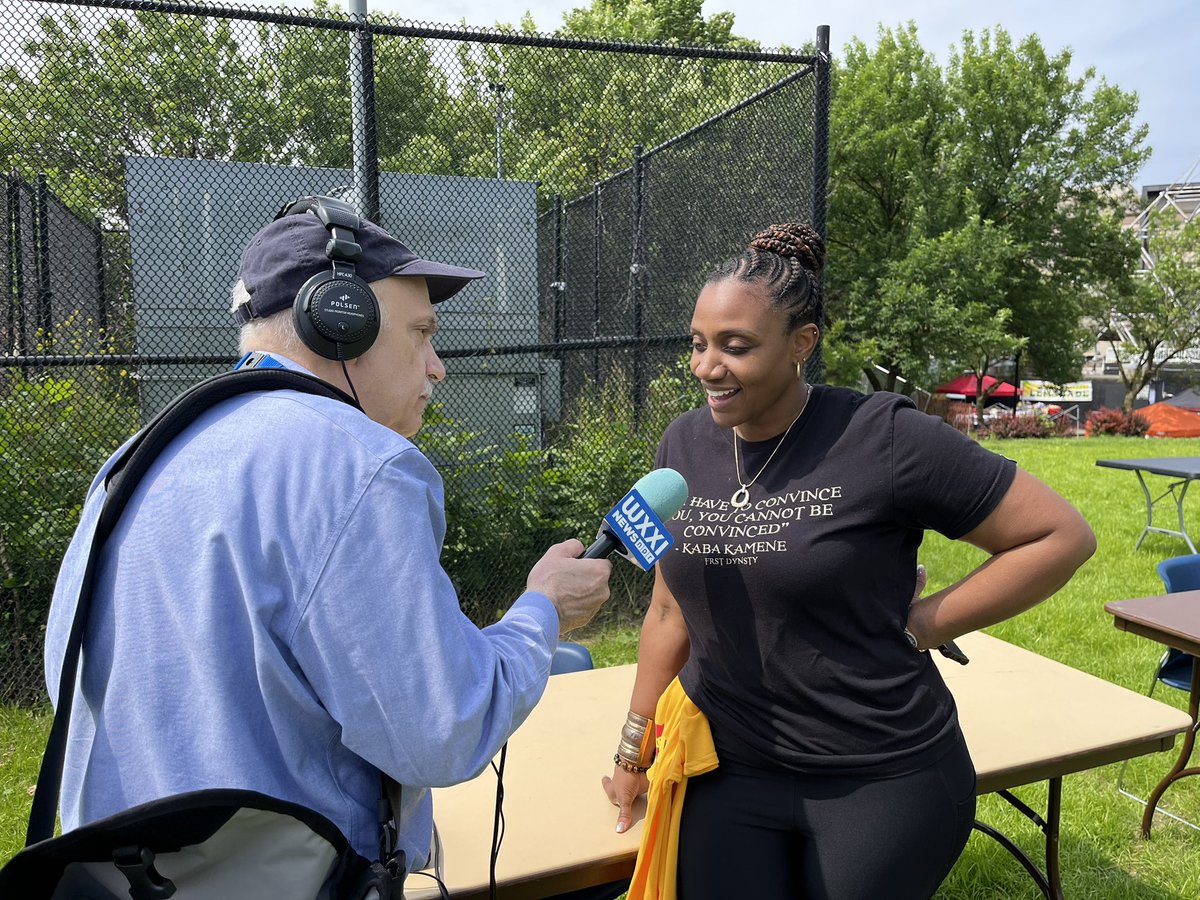 LáLew Public Relations tweet media