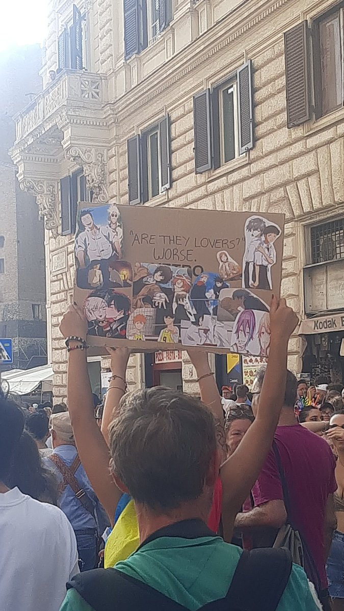 외국 퀴퍼 사진 한 가운데에 다자츄 뭔데 싫핥ㅋㅋㅋㅋㅋㅋㅋㅋㅋㅋㅋㅋㅋㅋㅋㅋ한 가운데 있어 ㅠㅠㅠ