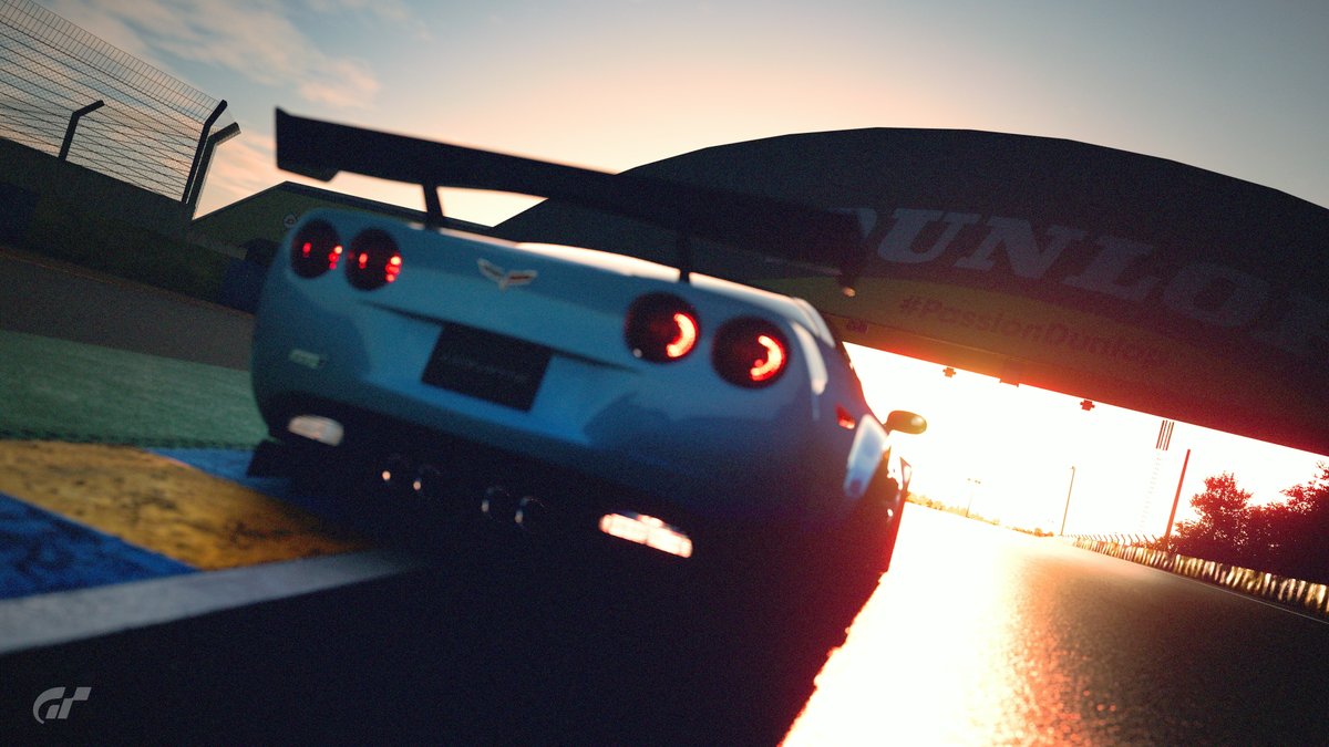 hazusukeyz's tweet photo. 24 Heures du Mans Corvettes 3 Lap
#Chevrolet #Corvette #Sarthe #Dunlop
#PS5Share #GT7 #WeeklySpecial #sunset https://t.co/XJjPSD4Yhp