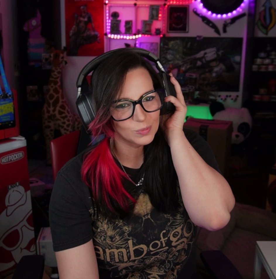 The bat is lubed, the bayou is loud, and I’m ready to swing.

Stream 37/40 We apply Saturday! 

Added some <a href="/streamfog/">Streamfog</a> lets test these out! 

👉 Come witness the chaos.
🔴 twitch.tv/KarebearXp

#HuntShowdown #LiveNow #StreamerChaos #followtheroots