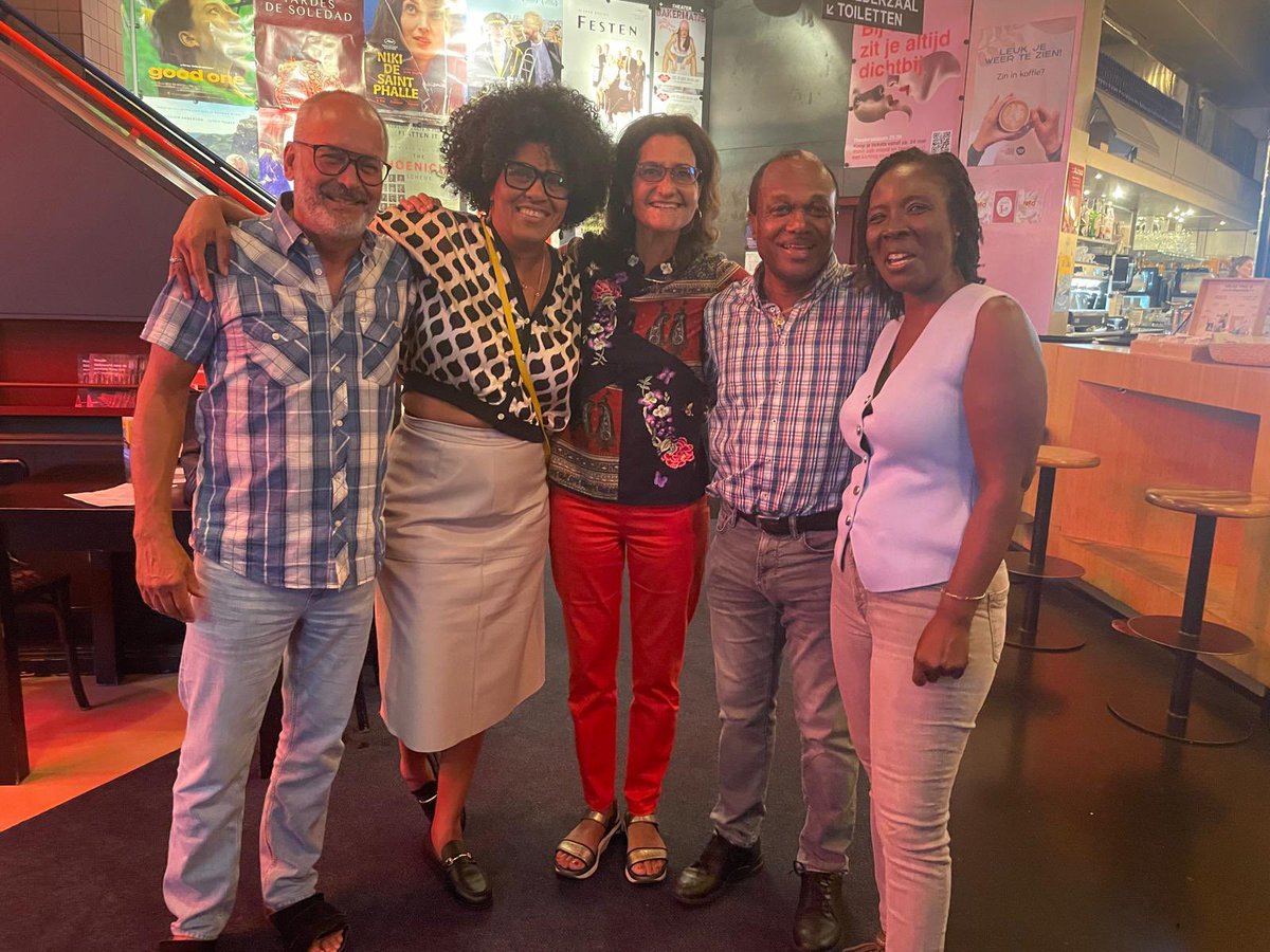 Kathleen Ferrier (@kgferrier) on Twitter photo Mis de voorstelling “Anton de Kom, mijn vader” van @RaymiSamboMaakt niet. Met topactrice @UrmiePlein en multitalent <a href="/WalterMuringen/">walter muringen</a>
Ook de afterparty was genieten, met oa <a href="/ManoushkaZB/">Manoushka Z.Breeveld</a> Mis de voorstelling “Anton de Kom, mijn vader” van @RaymiSamboMaakt niet. Met topactrice @UrmiePlein en multitalent <a href="/WalterMuringen/">walter muringen</a>
Ook de afterparty was genieten, met oa <a href="/ManoushkaZB/">Manoushka Z.Breeveld</a>