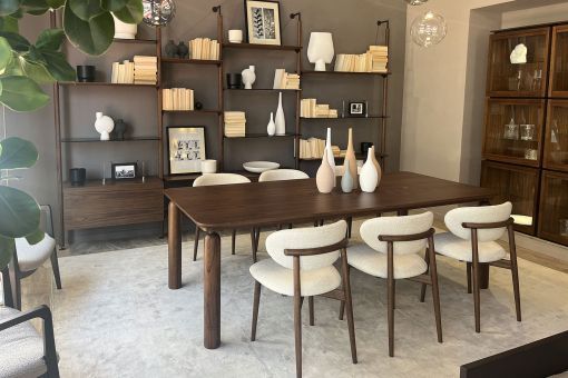 itDreamDesign's tweet image. GO Rectangular Dining Table in Solid Canaletto Walnut
Designer : Norberto Delfinetti
Rectangular table
Four cylindrical legs in solid Canaletto walnut
Top with rounded edges in solid Canaletto walnut

italydreamdesign.com/en/product/go-…