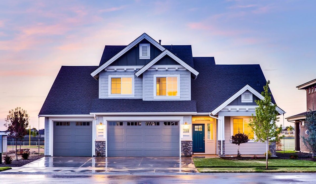 He brewed it in a garage — now Dale Overton’s <a href="/EcoTea_Ag/">EcoTea™</a> is thriving on 1 million acres, proving that the future of farming might just come down to microbes and a little ecological genius. hubs.li/Q03sftz-0