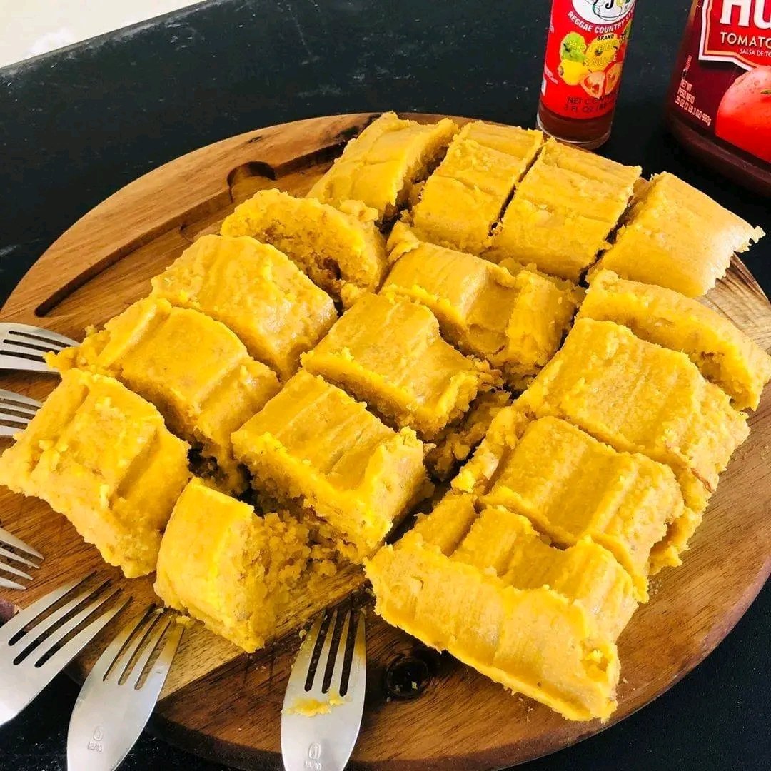 idceyes's tweet photo. Thank god I'm Cuban https://t.co/LbiaENonci