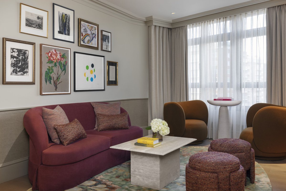 Begin the week with clarity. At Montcalm Mayfair, design and atmosphere come together to create a space for renewal, offering everything you need to feel poised for the days ahead. Discover our suites designed for seamless calm. Book via link in bio.