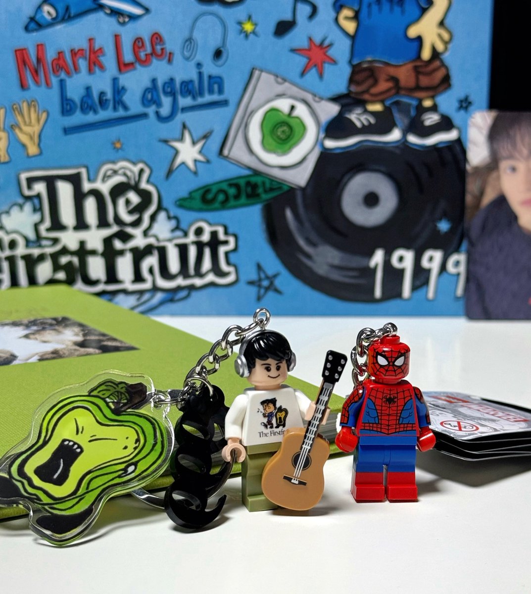 🍏🎸🎧🕷️

#MARK #MARK_1999