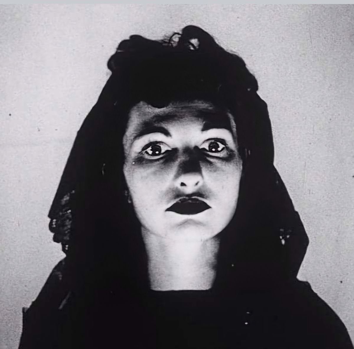 first 4 pics when you open pinterest are your vibe