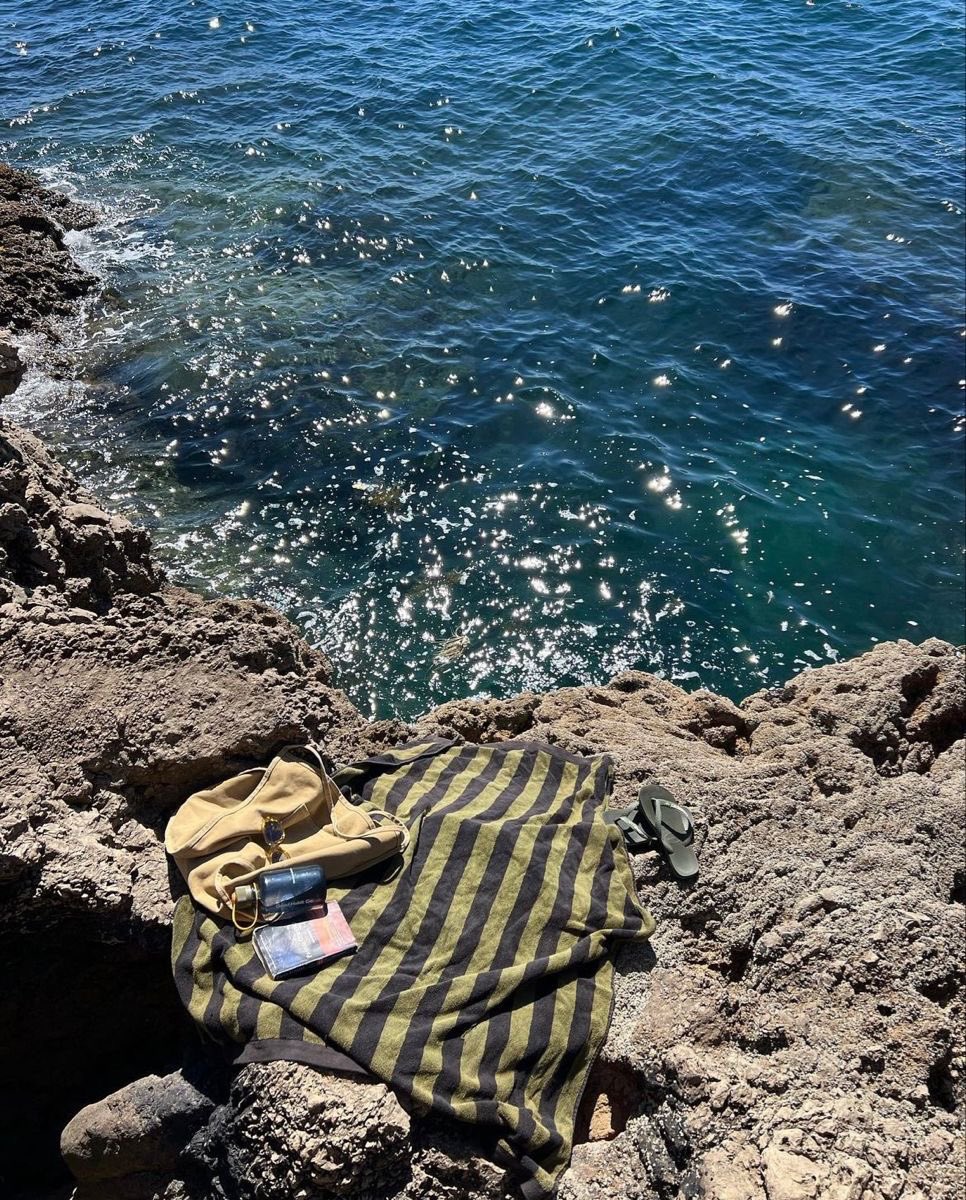 𝙡𝙮𝙣𝙣 tweet media