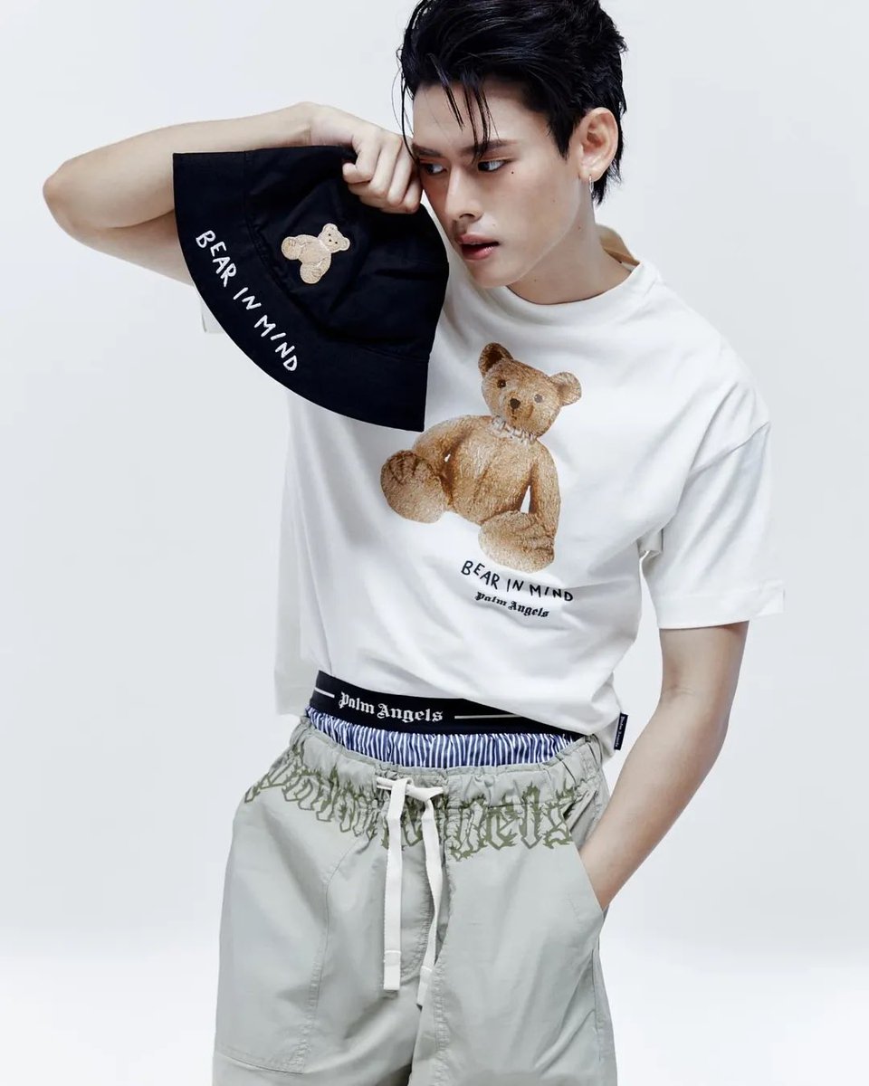 Koogkai789651's tweet photo. อุ๊ยตาย ว้ายกรี๊ด เธอโคตรเท่ (โคตรเท่)
#PERSES #PERSES_TH
#NAY_PERSES
#PalmAngelsBearInMind
#PalmAngelsBKK
#BearInMind https://t.co/Z45RlsySCV