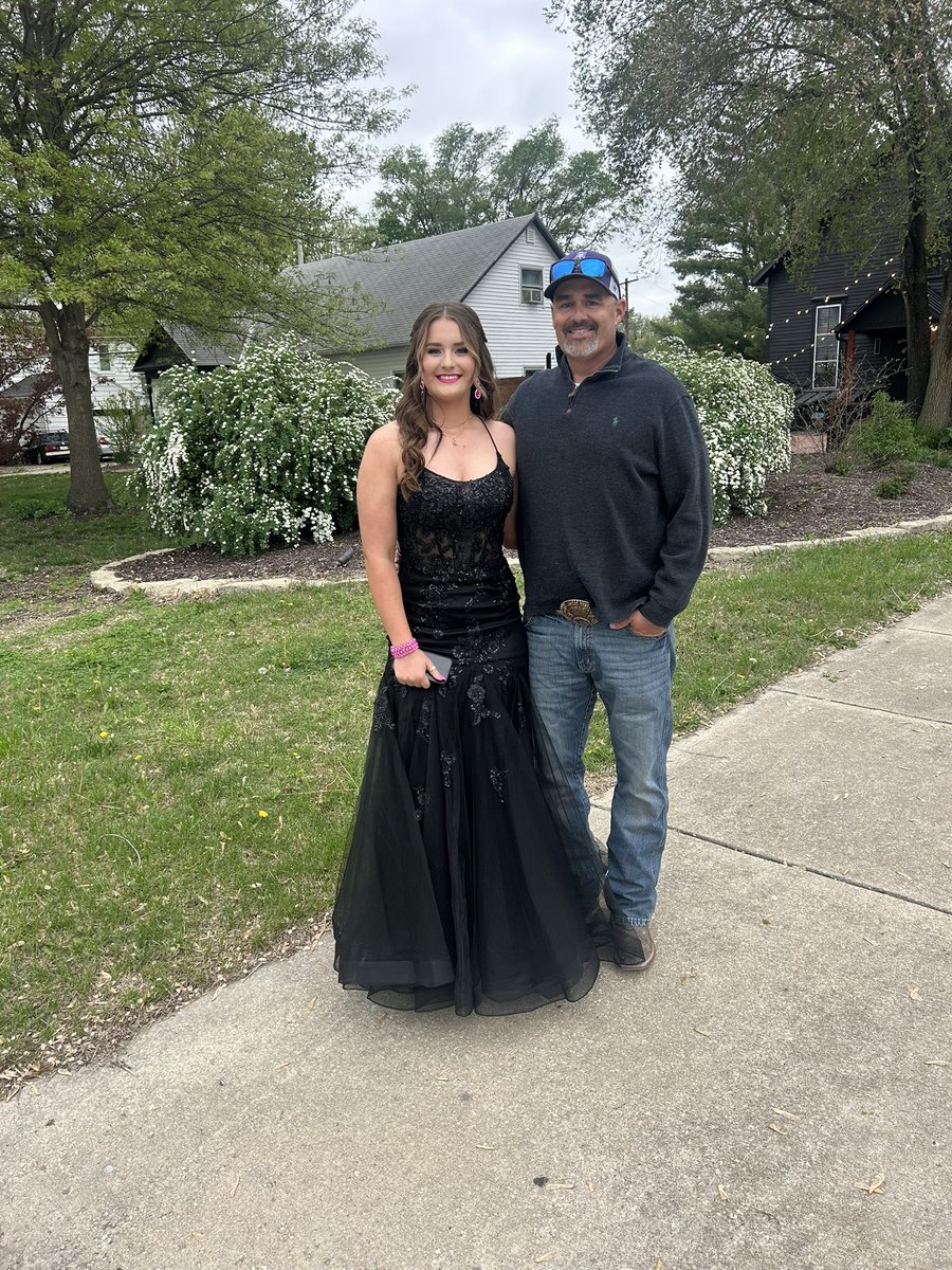 Kaylin Wiehe (@kaylinwiehe2027) on Twitter photo Shout out to <a href="/calewiehe14/">Cale Wiehe</a> a day late! Thanks for being the best and pushing me to be the best!! Happy Fatherโs Day! Shout out to <a href="/calewiehe14/">Cale Wiehe</a> a day late! Thanks for being the best and pushing me to be the best!! Happy Fatherโs Day!