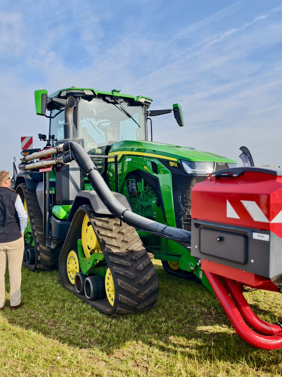 Cereals 2025- This year I was based on the Airworx stand, where I had plenty of great conversations around key regenerative agriculture topics of soil health, infiltration, and growing more forage in drought conditions. It was great to see so much genuine interest there is