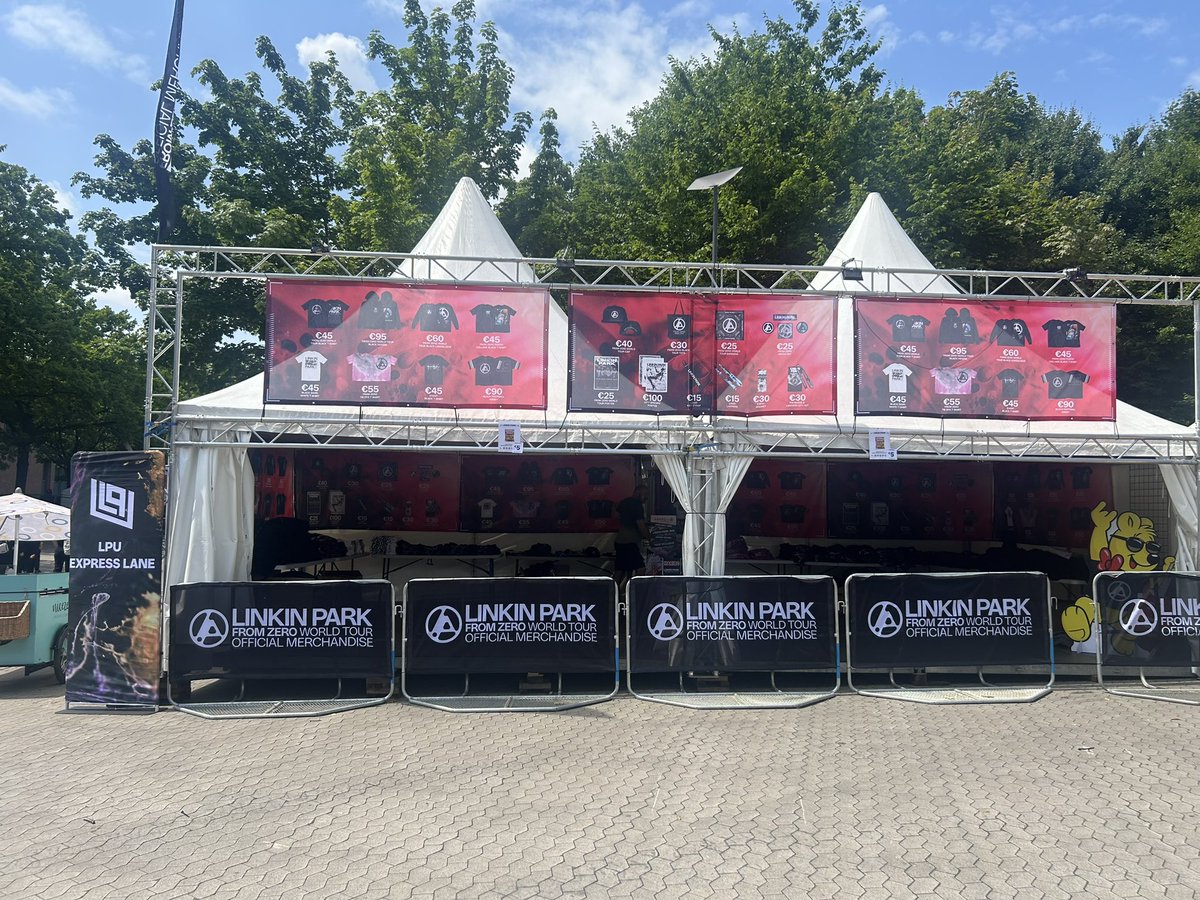 lpunderground's tweet image. Today at Heinz von Heiden-Arena in Hanover, from 4PM: LPU Passport Plus and Legacy members can access an exclusive express lane at the South Plaza merchandise stand. Show your LPU membership QR code for entry (Access your QR code lpunderground.com/portal)