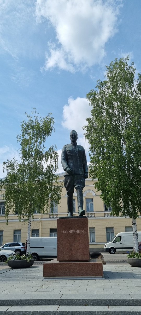 Ajokoirat ylsivät historiansa parhaaseen sijoitukseen <a href="/JukolanViesti/">Jukolan viesti</a>'ssä ykkösjengin ollessa 740. ja kakkosen 1102. Sijoitus toissijaista, tärkeintä oli että kaikilla oli hauskaa ja päästiin ehjinä pois metsästä! Kiitos järjestäjille hienosta tapahtumasta! #suunnistus #jukola