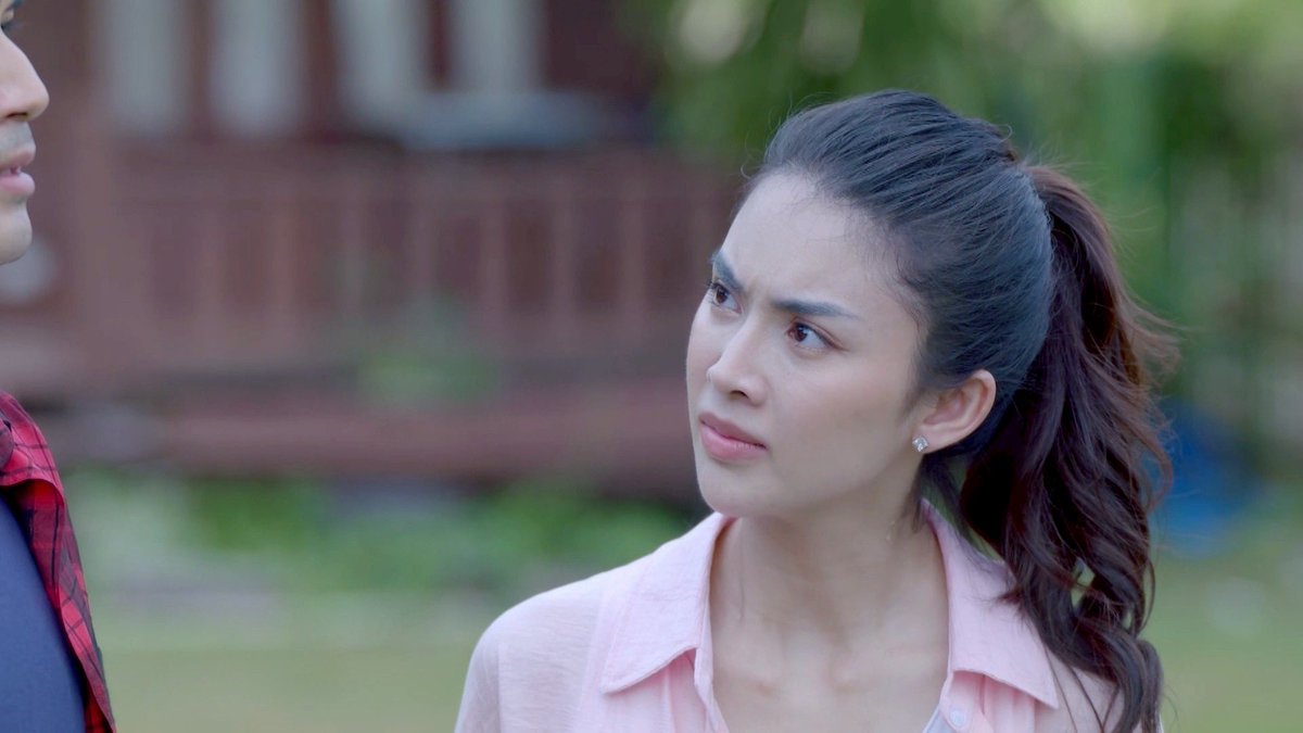 อยากต่อยพี่รัณให้หงายป่างหง่าง เงินไม่หา หาแต่หนี้ 
PROUD OF CHOMPU OUR HEROINE EP1
#หนี้รักเกียรติยศEP1