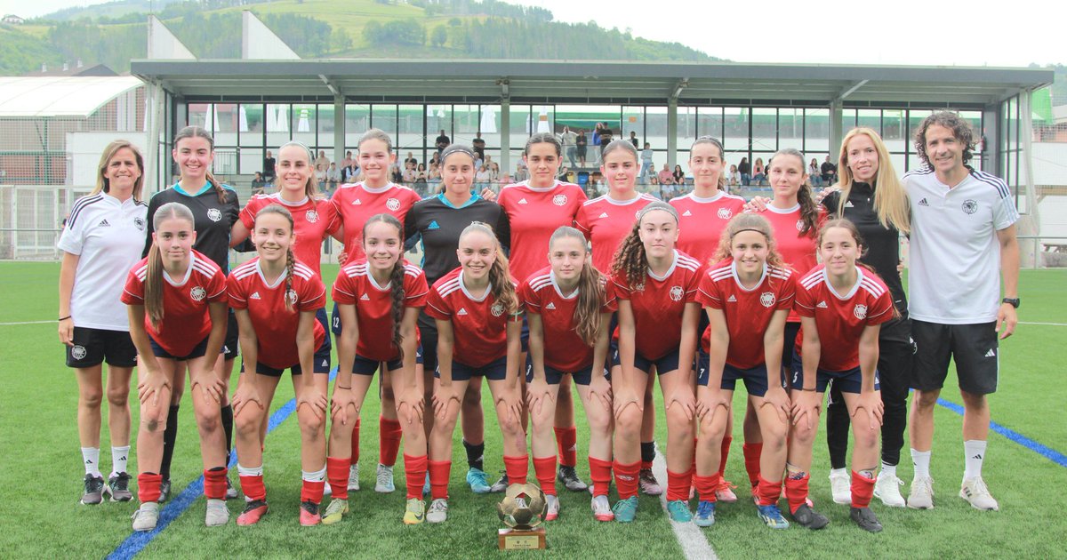 Federación Vizcaína de Fútbol (@fvf_bff) on Twitter photo La Selección de Bizkaia cadete femenina se impuso a la de <a href="/gipuzkoafutbola/">Gipuzkoako Futbol Federazioa</a> por 4-1 en un encuentro disputado el pasado sábado en Bergara.
📷 GALERÍA FOTOS 👇
fvf-bff.eus/pnfg/NPcd/N_GF…
💻✍️ NOTICIA 👇
fvf-bff.eus/pnfg/NNws_ShwN… La Selección de Bizkaia cadete femenina se impuso a la de <a href="/gipuzkoafutbola/">Gipuzkoako Futbol Federazioa</a> por 4-1 en un encuentro disputado el pasado sábado en Bergara.
📷 GALERÍA FOTOS 👇
fvf-bff.eus/pnfg/NPcd/N_GF…
💻✍️ NOTICIA 👇
fvf-bff.eus/pnfg/NNws_ShwN…