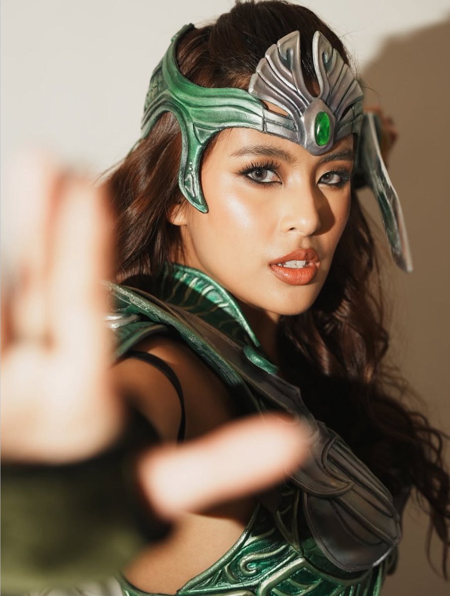 Gabbified's tweet photo. Avisala Sang’gre Alena 👸🏻💧💚✨

#SanggreWorldPremiere
SixteenSanggre Reunion https://t.co/ffUUBb9YBd