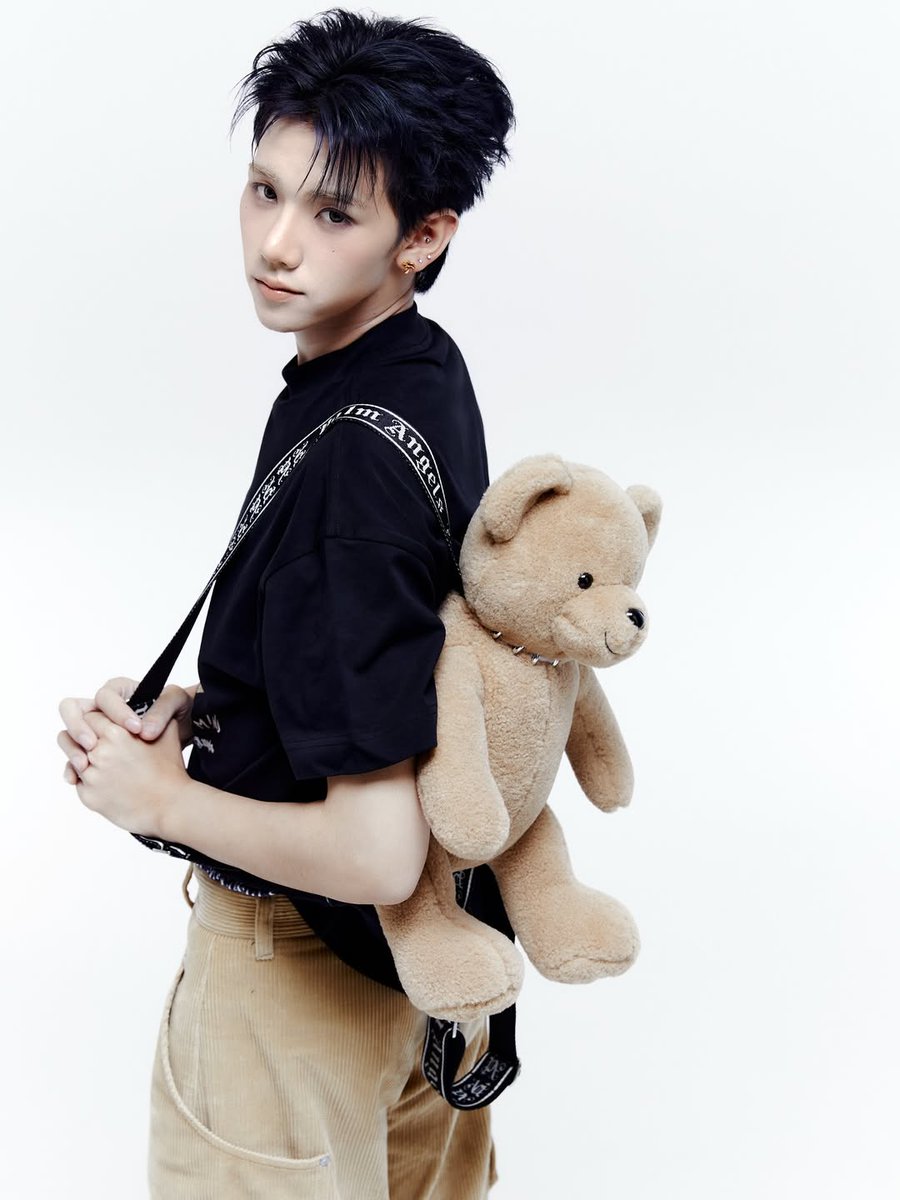 sunny_pluggy's tweet photo. ศูนย์รวมความน่ารัก
#PalmAngelsBKK #PalmAngelsBearInMind #BearInMind #PLUGGY_PERSES https://t.co/9MeQXBLGp0