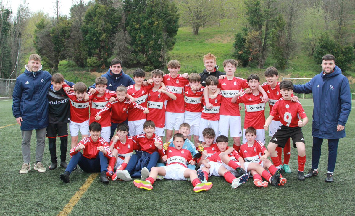 Muchas gracias, por como habéis trabajado durante todo el año y por aguantarme, tanto cuerpo técnico como jugadores, siempre os voy a estar agradecido. 
Nos vemos la temporada que viene, os quiero mucho!
<a href="/DanokBatClub/">Danok Bat</a>