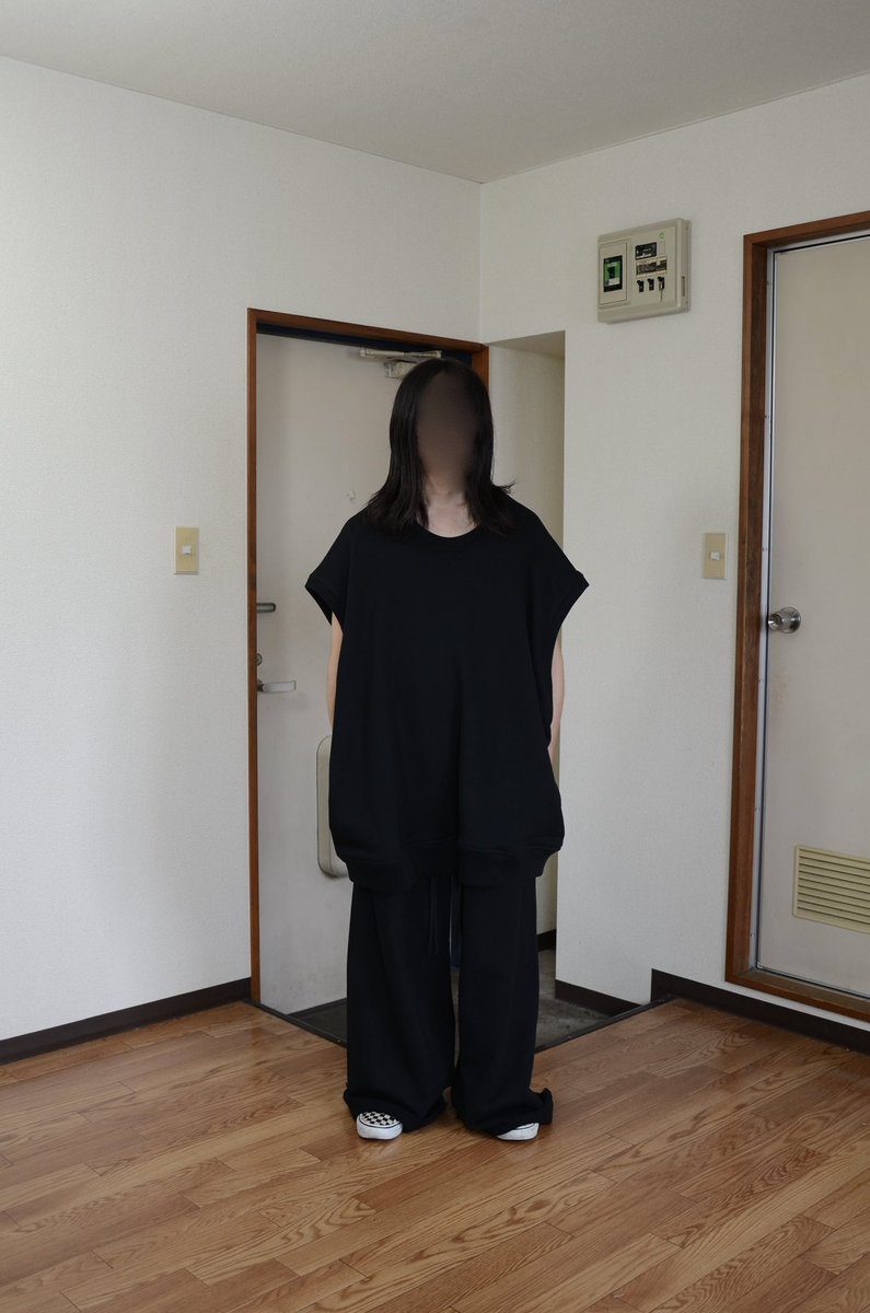 _teasi's tweet image. 145% vest
100%wide