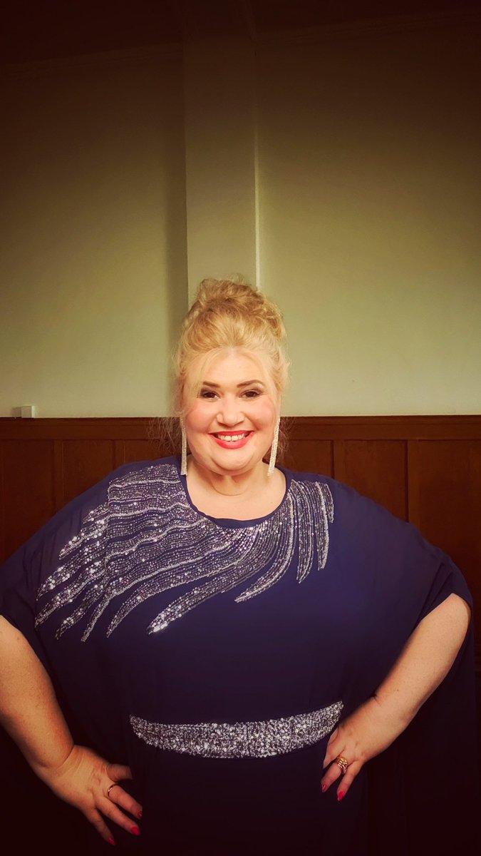 Have a wonderful week ahead my friends. 
I’ve had such a special weekend singing some of my favourite music with my favourite people. 
We’re off to our second home for some R&amp;R (not Rock and Roll)! 
Love, Cheryl xx 💕💕