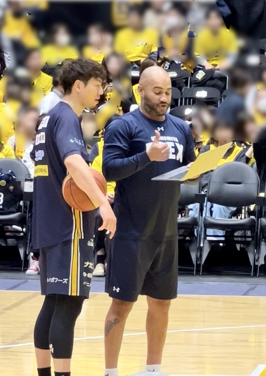 brz_bull0328's tweet photo. あなたが信じたチームは
2年連続東地区チャンピオン
勝率1位でB1チャンピオン
そしてアジアチャンピオンになりました
🏆🏆🏆 https://t.co/ZjcbUfQaGC
