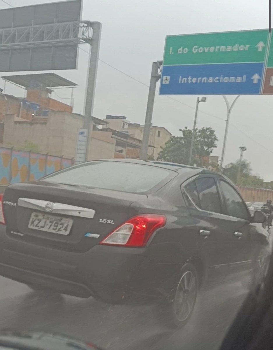 linklonghi's tweet photo. Pessoal esse carro é meu e está sumido. A pessoa que comprou provavelmente não sabe que é golpe.
Segue link da reportagem.Quem puder me ajudar compartilhando, eu agradeço muito.
@eduardopaes me ajuda 🙏🏻
https://t.co/Ze6sX1mtoB https://t.co/XJbRWE2fqI
