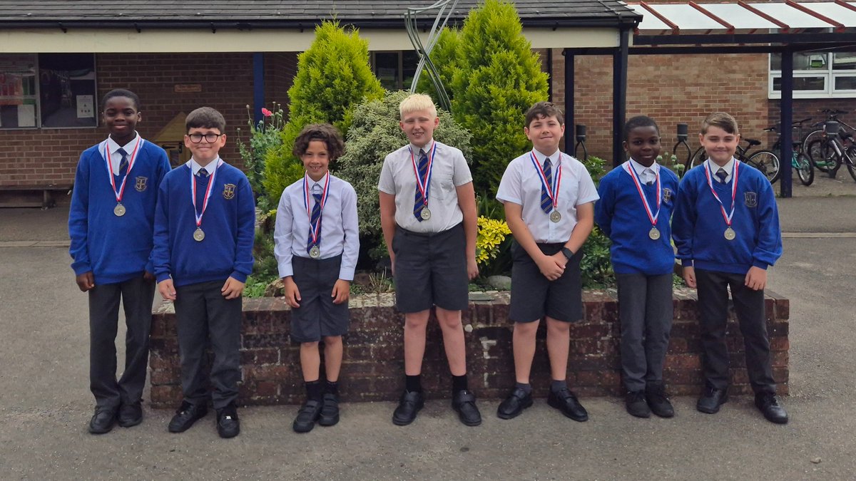 At the end of a great season, our school football team were presented with medals in Collective Worship this morning. A fantastic start to Sports Week.