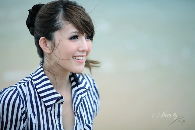 oppai_app's tweet photo. a woman in a pink dress posing for the camera

Watch more on our page 👉 [https://t.co/opld7yzXsZ] https://t.co/VCAypZxPd4