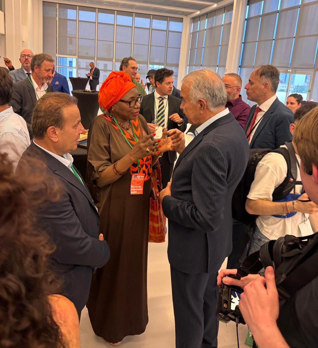 Soc_Intl's tweet image. L’Internationale Socialiste a eu l’honneur de participer au Congrès du Parti socialiste français à Nancy, représentée par la Coordinatrice générale Chantal Kambiwa, qui a transmis un message de solidarité au nom de tous les partis membres.
Chantal Kambiwa a rappelé les liens…
