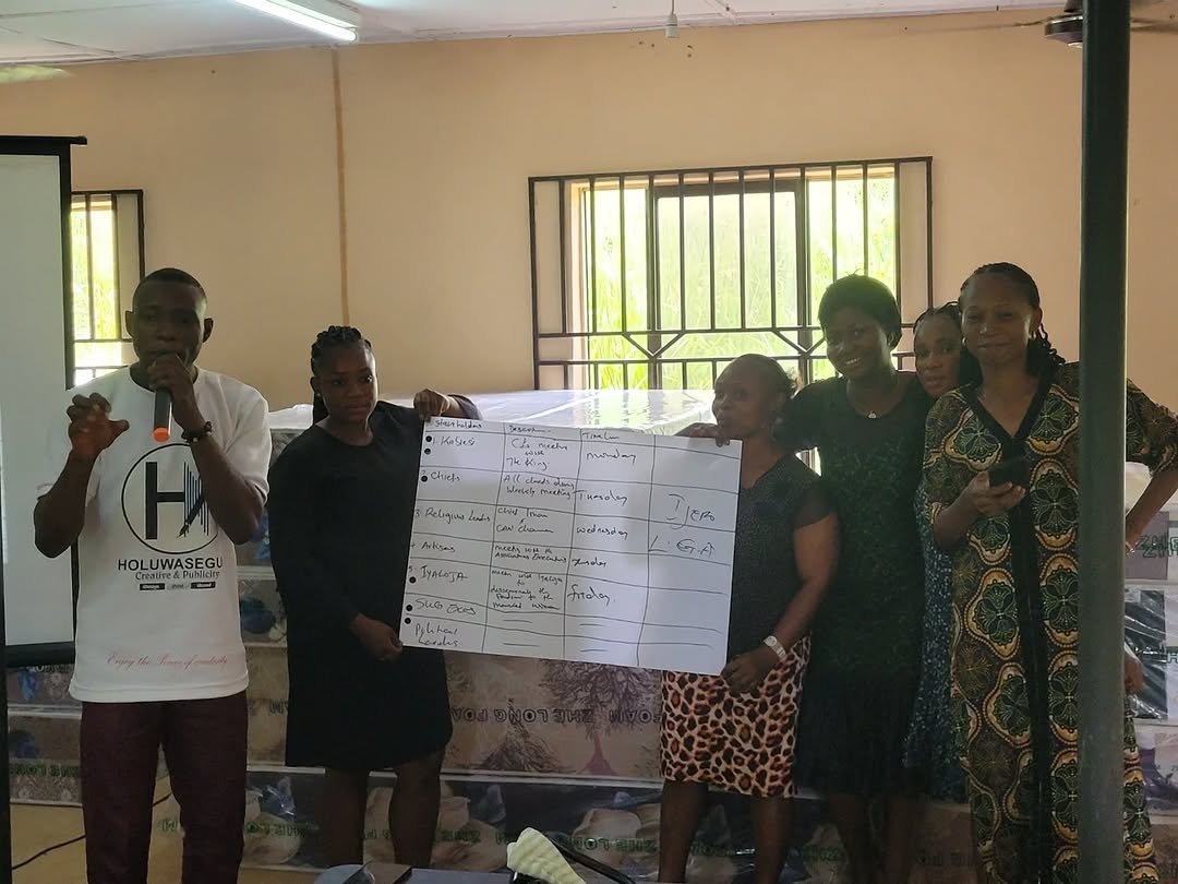 On the 13th of June 2025, our Community Facilitators in Ekiti State underwent a transformative Reflective Dialogue Training, equipping them with powerful skills in community based advocacy and positive social change to help #EndFGM 

Through engaging discussions and interactions