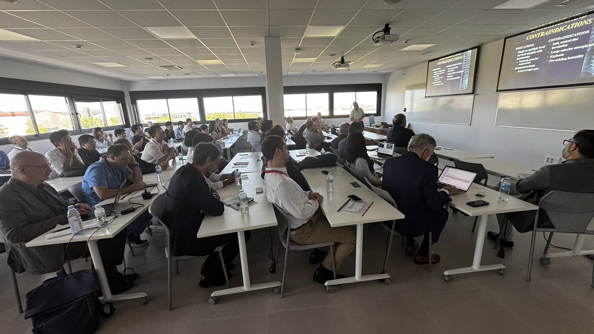 DrParajon's tweet photo. #EUCMISS2025 has started!
#robotics #endoscopy #MISTILF #LLIF #tubularSurgery #simulators
Terriffic faculty, best technology, amazing location and full house. https://t.co/HCESy0I3DW