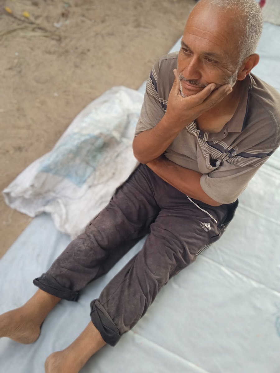 My father spends all day in Rafah searching for aid, but he comes back tired and with nothing.
Life is very hard.
Please share or donate even a little so I can buy food for my family
chuffed.org/project/130466
<a href="/oliveegirl/">Olive 🌿</a>
<a href="/anna_lippman/">Anna🍉🗝️</a>
<a href="/MothTongue_/">𓂆🔻لسان العثة @gazafunds.com</a>
<a href="/aashisjo/">Aashis Joshi</a> 
<a href="/BonsaiSky/">Nader</a>