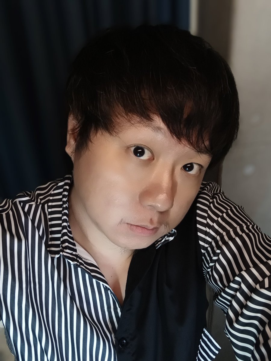 #หนุ่มตี๋