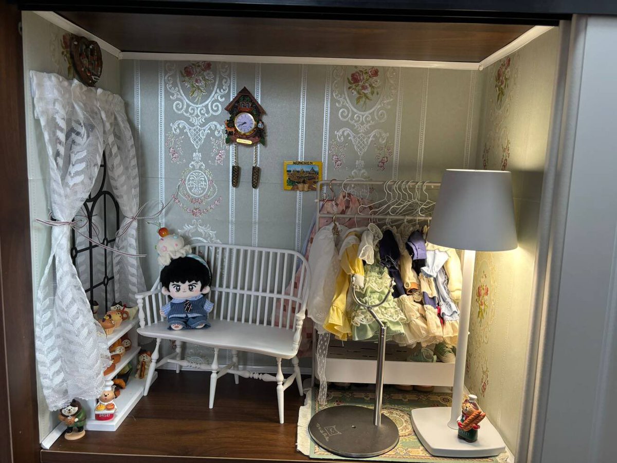 MaokaiLen's tweet photo. 房子比妹妹先做好了笑死 https://t.co/eCMIOv1hUS