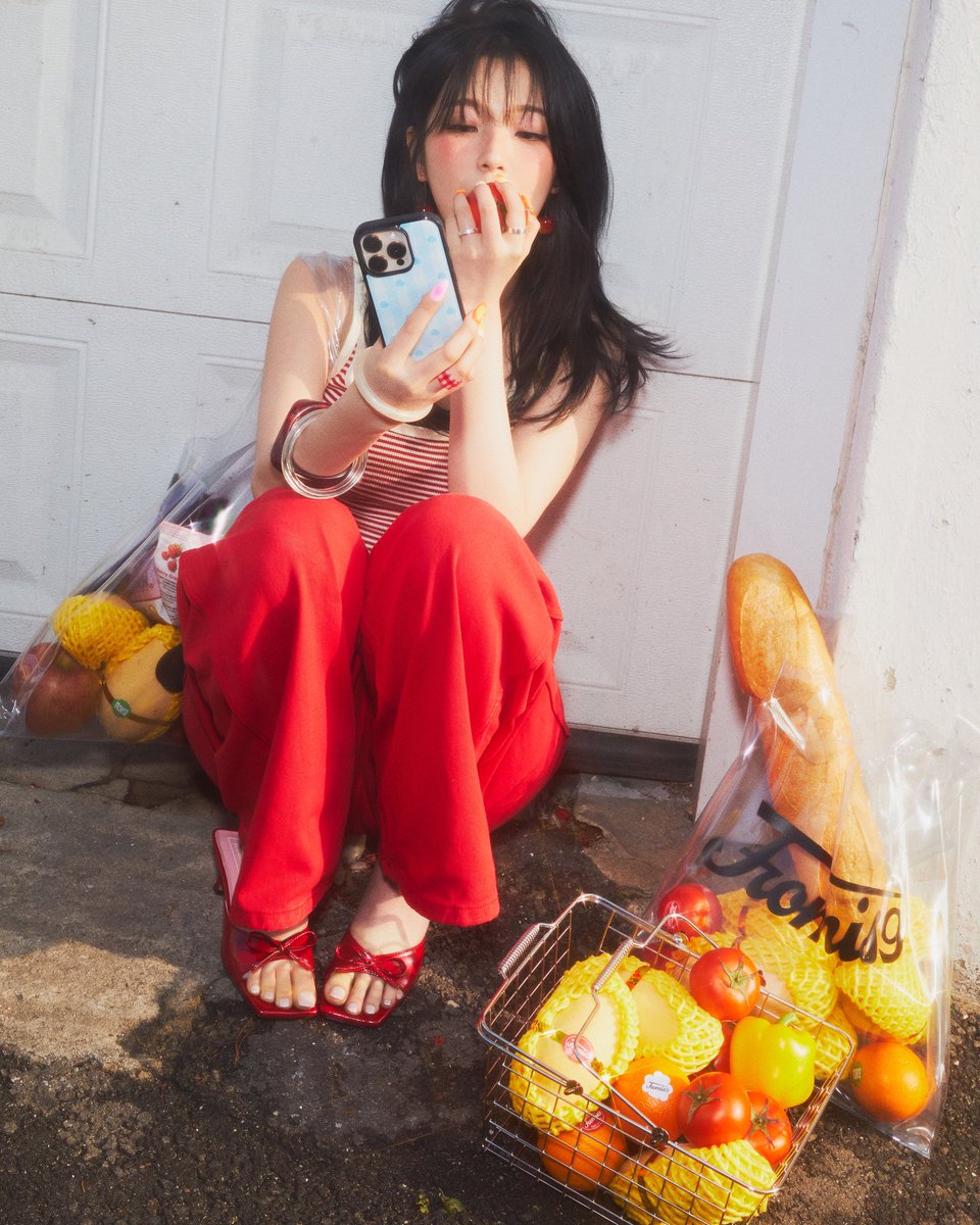 my girl is looking gorg
<a href="/realfromis_9/">fromis_9 [프로미스나인]</a>