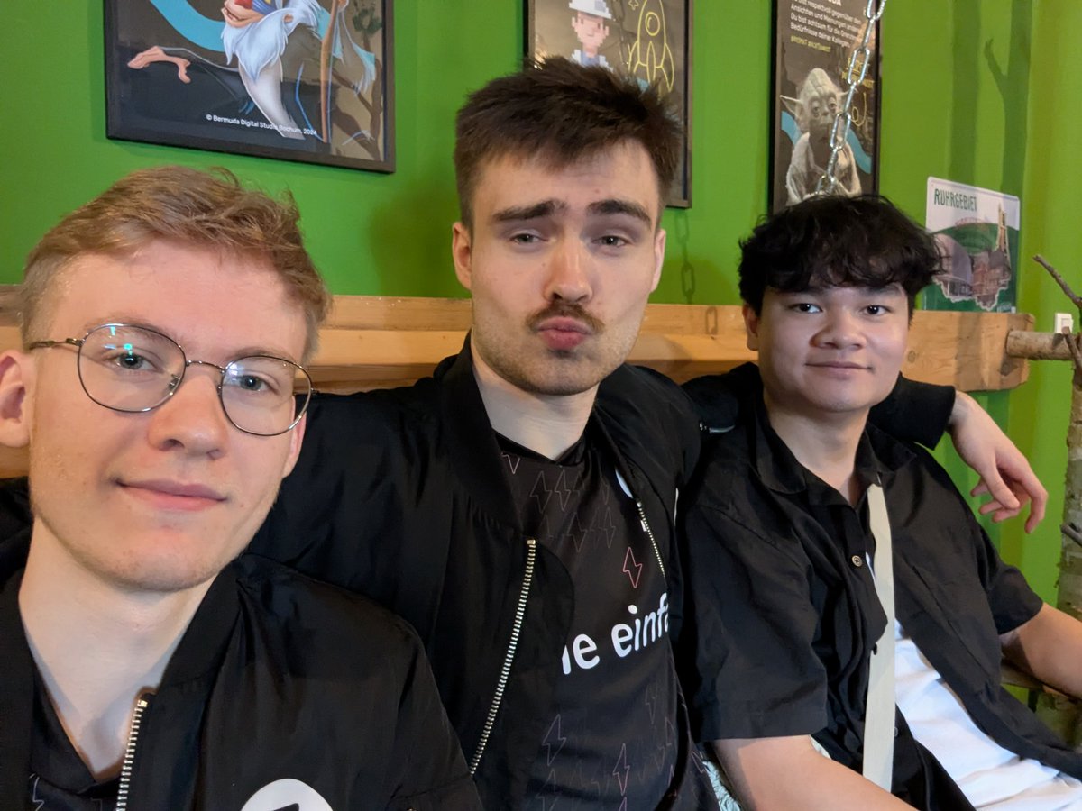 E WIE EINFACH E-SPORTS (@e_wie_esports) on Twitter photo Noch genau 1️⃣ MONAT bis zum nächsten Spieltag! Hier tut sich langsam wieder was 👀 Noch genau 1️⃣ MONAT bis zum nächsten Spieltag! Hier tut sich langsam wieder was 👀