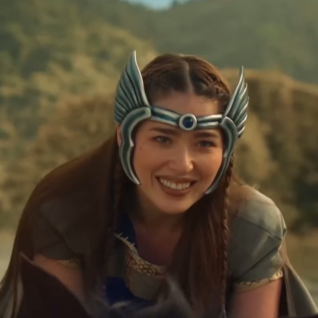 kylienotreally's tweet photo. amihan is back with that face card!! yes queen i think that’s illegal @kylienicolep 

#YbrAmihanPalagi
#SanggreWorldPremiere
Ivo Live Amihan https://t.co/vh1dvch8y7