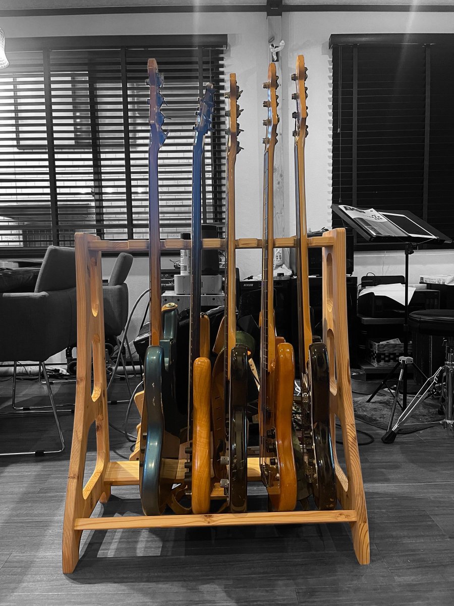 ipponmi's tweet photo. お時間かかってすみません🙇‍♂️
ギタースタンドのご注文ありがとございます！

頑張って作ります！！
もっと拡がって、皆様の音楽ライフを支えられる様頑張ります！

広めるためリツイートで皆さんのお力貸してください🙇‍♂️

#アンプスタンド　#DIY https://t.co/m95P0f4AG2