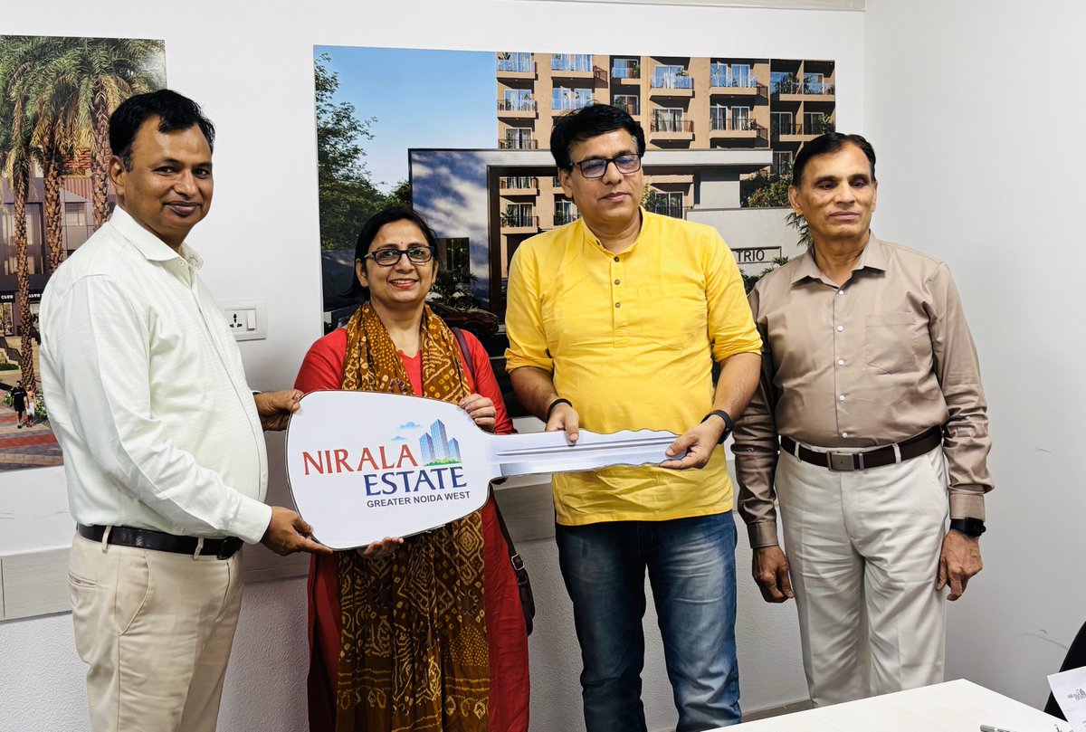 Nirala World tweet media