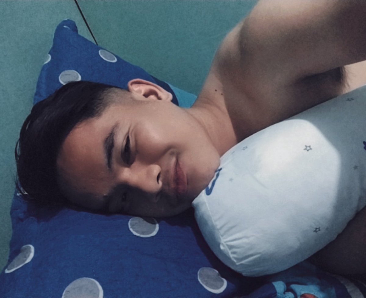 𝐑𝐞𝐱Oy tweet media