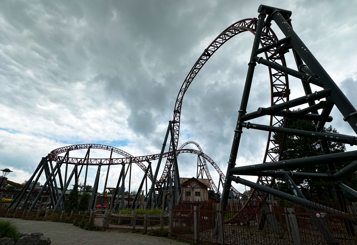 Knocked out another Gerstlauer Infinity coaster today, this one being Gold Rush at Slagharen! The ride features a swing launch, top hat, and multiple inversions!