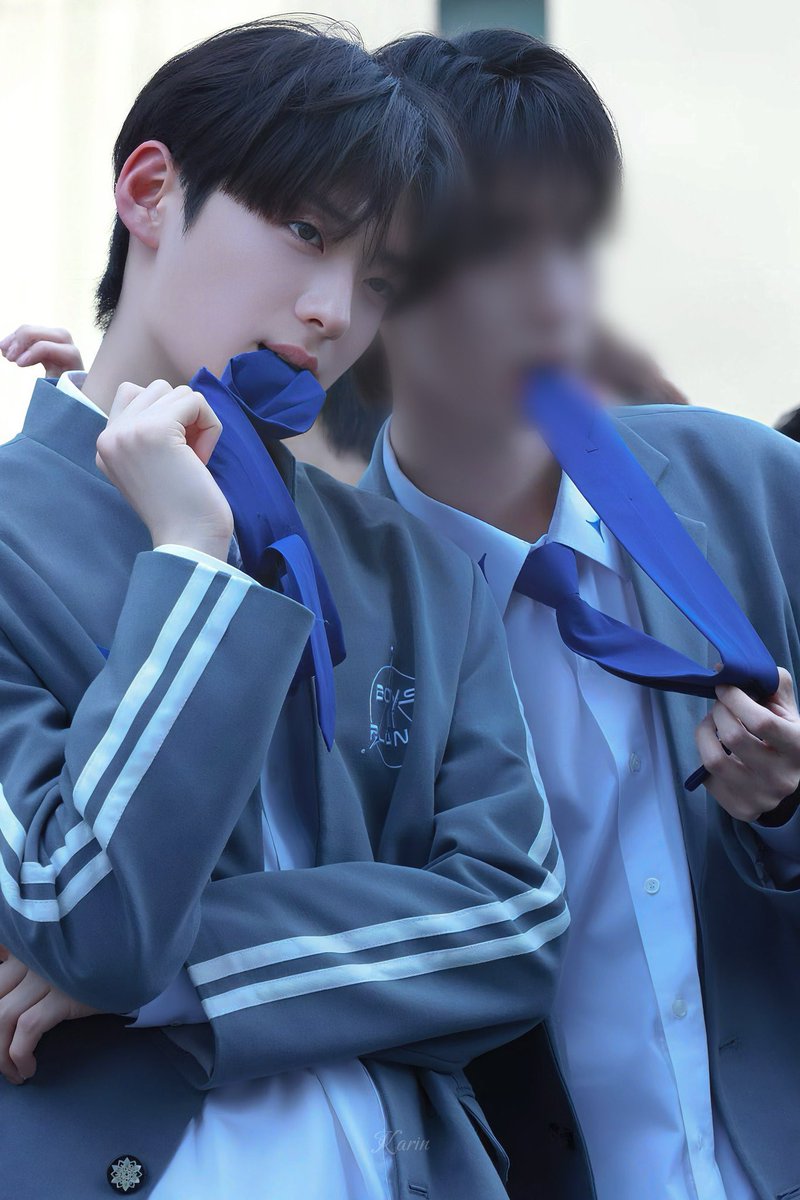 💋💋 tweet media