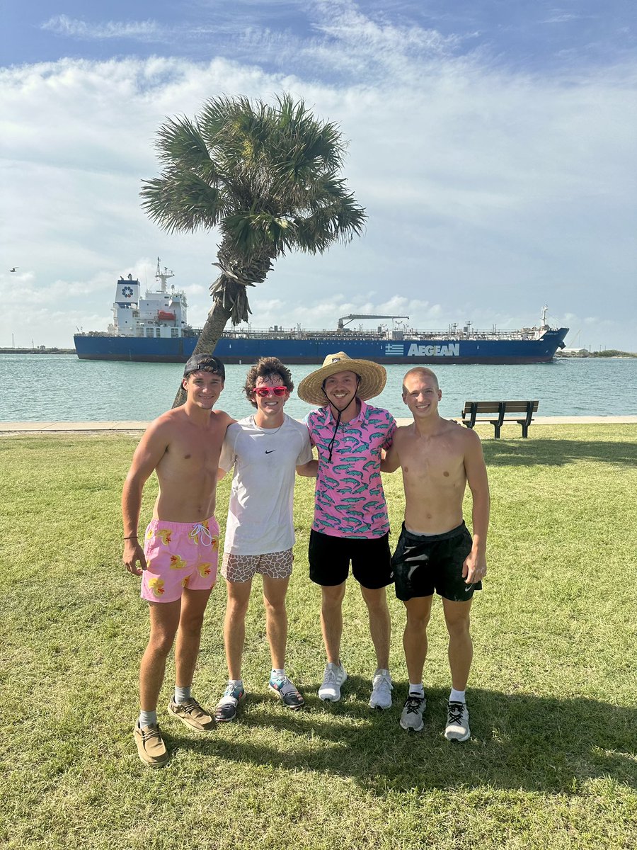 The Lonestar PV crew had a great time at the 2025 Port Aransas Beach Vault!