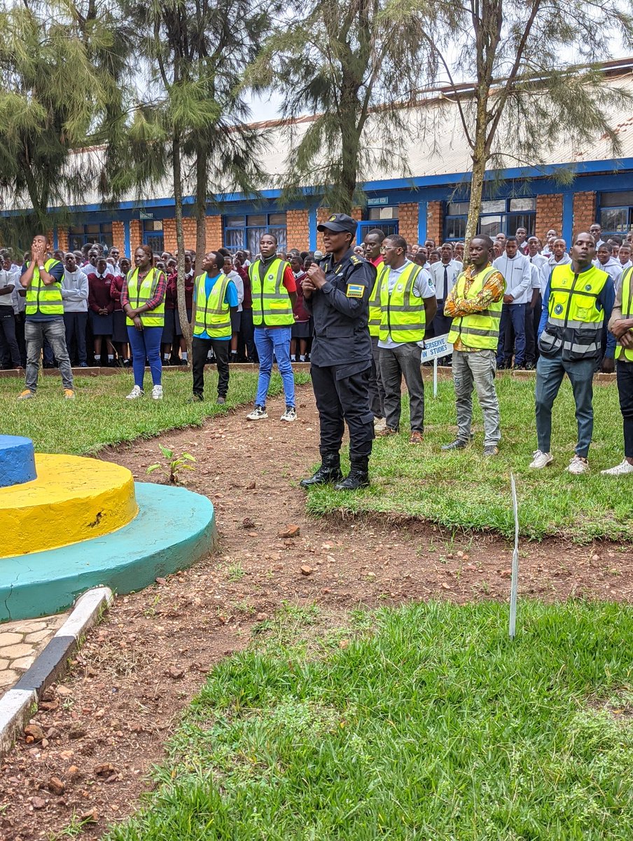 RwandaYouthVol1's tweet photo. and empowered us in numerous and meaningful ways. Through collaboration, mentorship, and shared goals, you have helped shape us into a force of responsible, engaged, and proactive youth committed to contributing to the development and security of our nation. https://t.co/n3ekYkgkiB