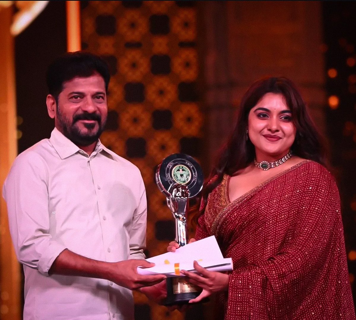 Nivetha Thomas tweet media