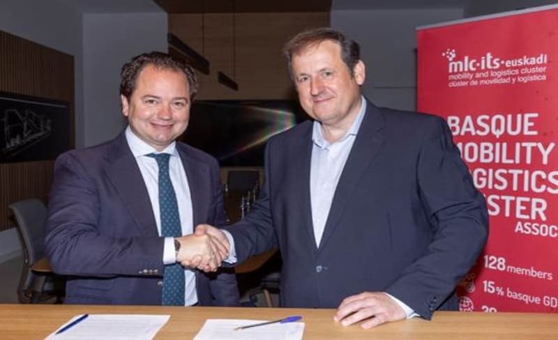 Los clústeres logísticos de Andalucía y País Vasco se alían
👉 infoplc.net/plus-plus/empr…
Ambas organizaciones destacan el interés estratégico de la cooperación interregional como factor de competitividad, de conocimiento y de negocio