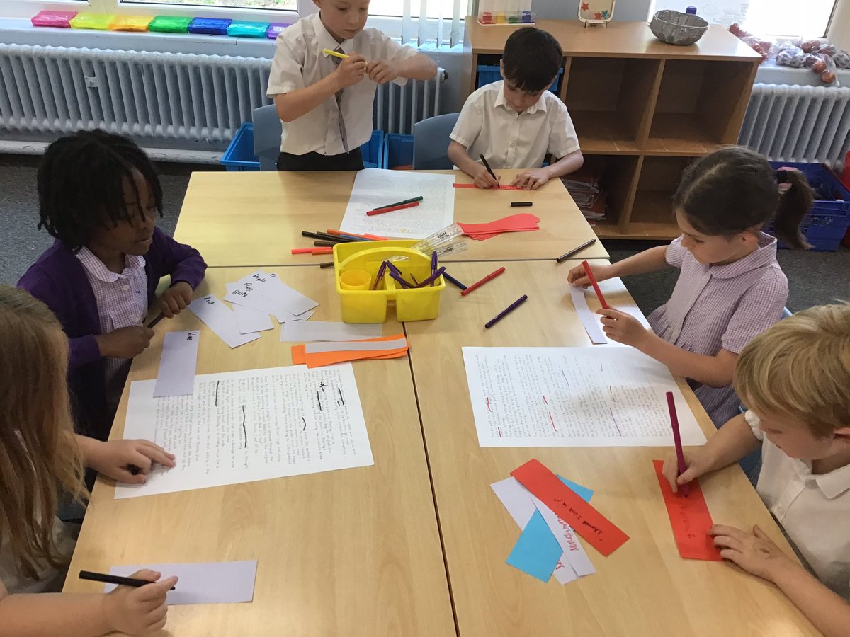 Miss Aston ๐ฆ๐จ๐๐ผ (@missrastonxx) on Twitter photo Year 2 have been WAGOLL detectives this morning, exploring our Narrative. We were working in pairs to hunt for questions, adjectives and speech. It was great to see children finding other features we have explored before like conjunctions and sentence openers!๐ต๐ผโโ๏ธ
<a href="/RowParkAcademy/">Rowley Park Academy</a> Year 2 have been WAGOLL detectives this morning, exploring our Narrative. We were working in pairs to hunt for questions, adjectives and speech. It was great to see children finding other features we have explored before like conjunctions and sentence openers!๐ต๐ผโโ๏ธ
<a href="/RowParkAcademy/">Rowley Park Academy</a>