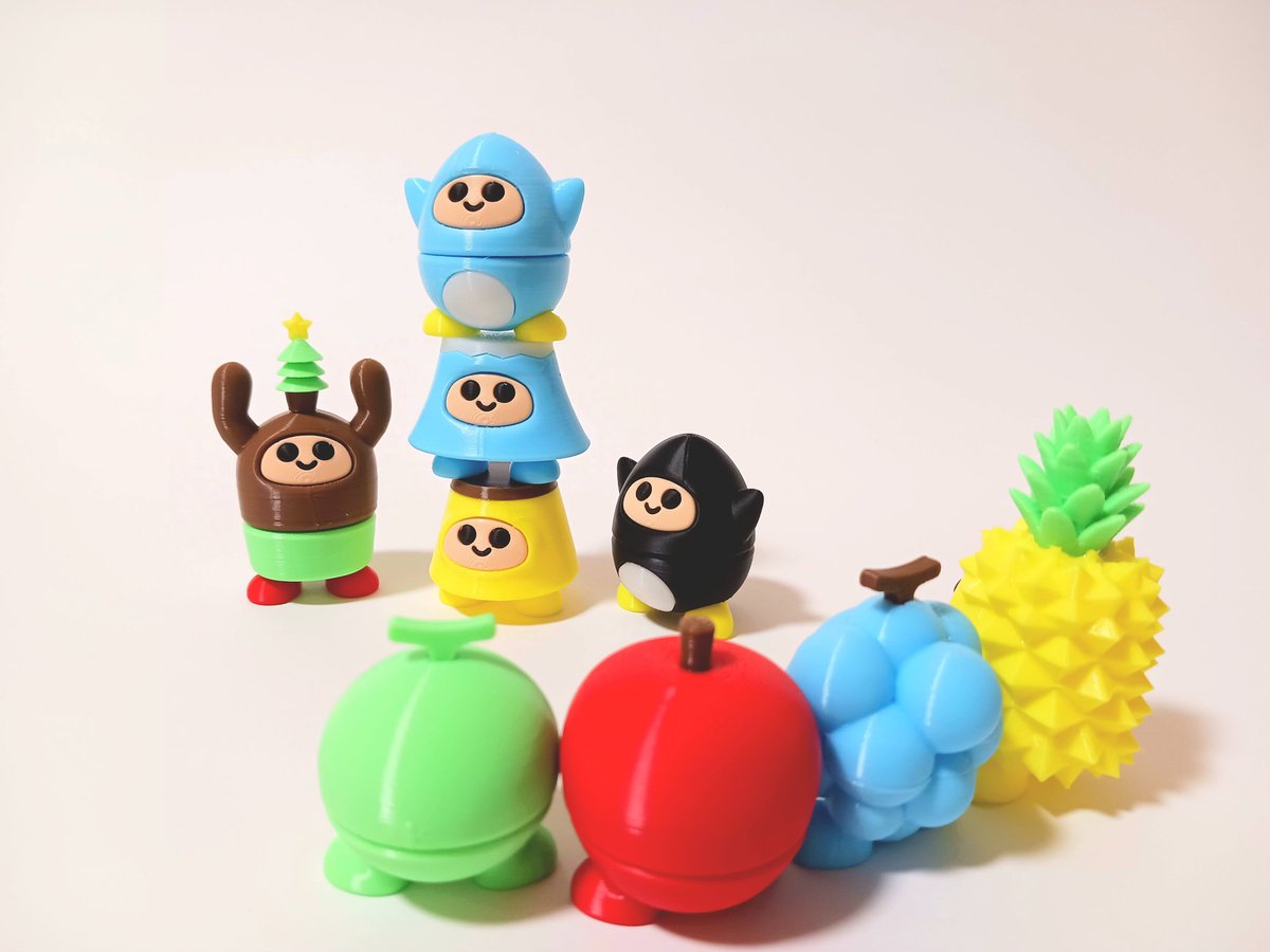 rakurakurrr's tweet photo. 3Dプリンターを使って、色んなキャラクターのフィギュアを作りました！
頭の付け替えができるキャラクターもあります！
#3Dプリンター #3DP #キャラクター #フィギュア #rhinoceros #blender #bambulab #a1mini #フィラメント https://t.co/SxM1LQj8dO